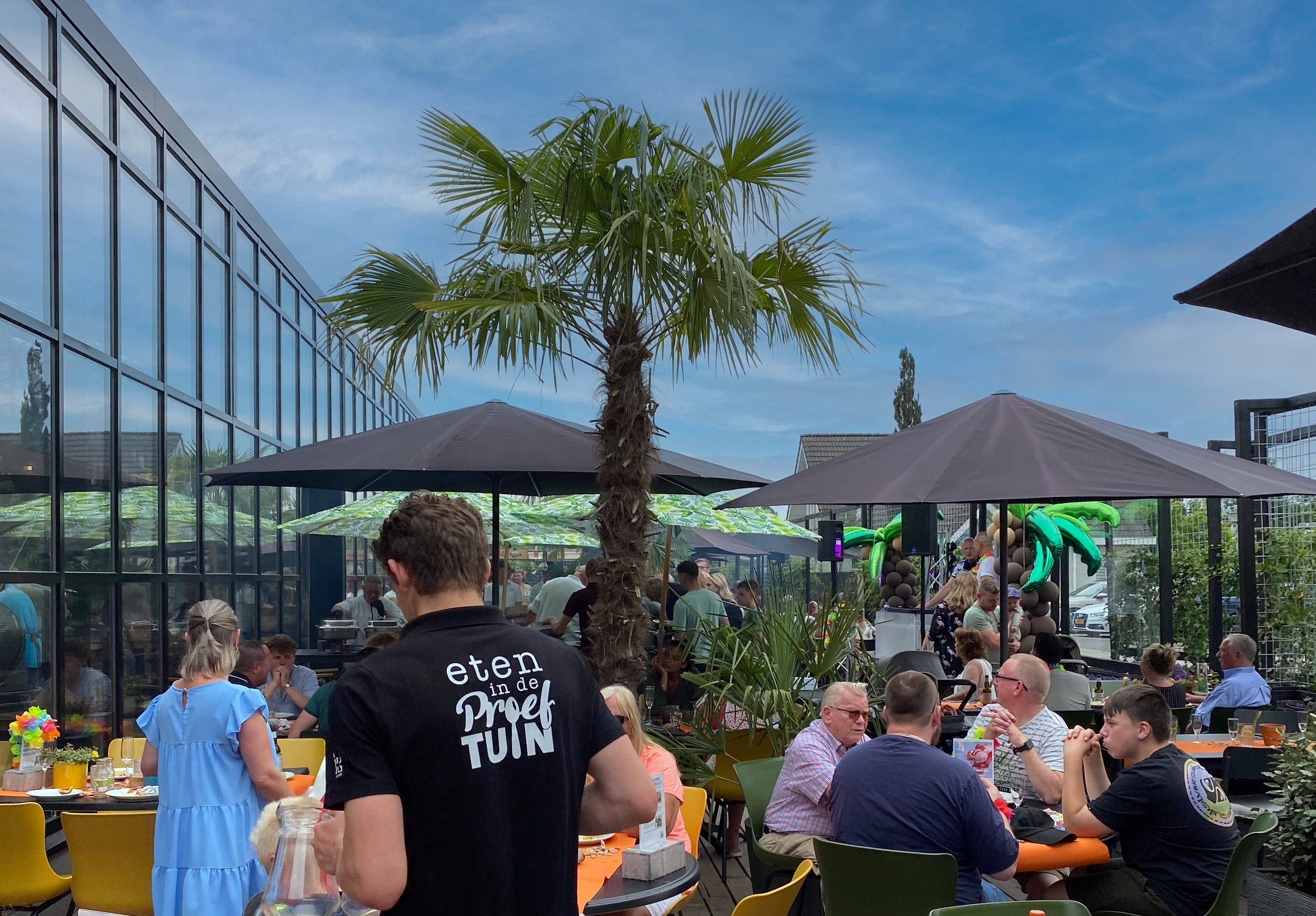 Ons mediterrane terras is open!